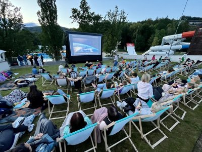 Kino na dachu Basenów Wisła